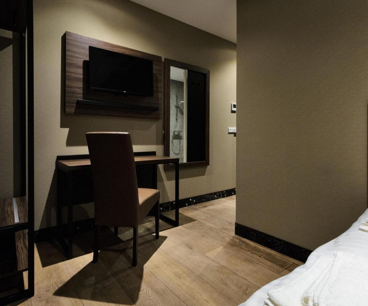 Amsterdam Lake Hotel Badhoevedorp Room photo