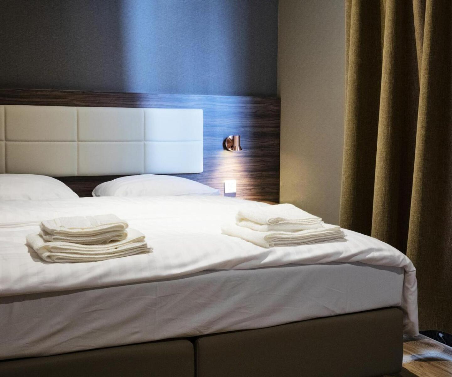 Amsterdam Lake Hotel Badhoevedorp Room photo